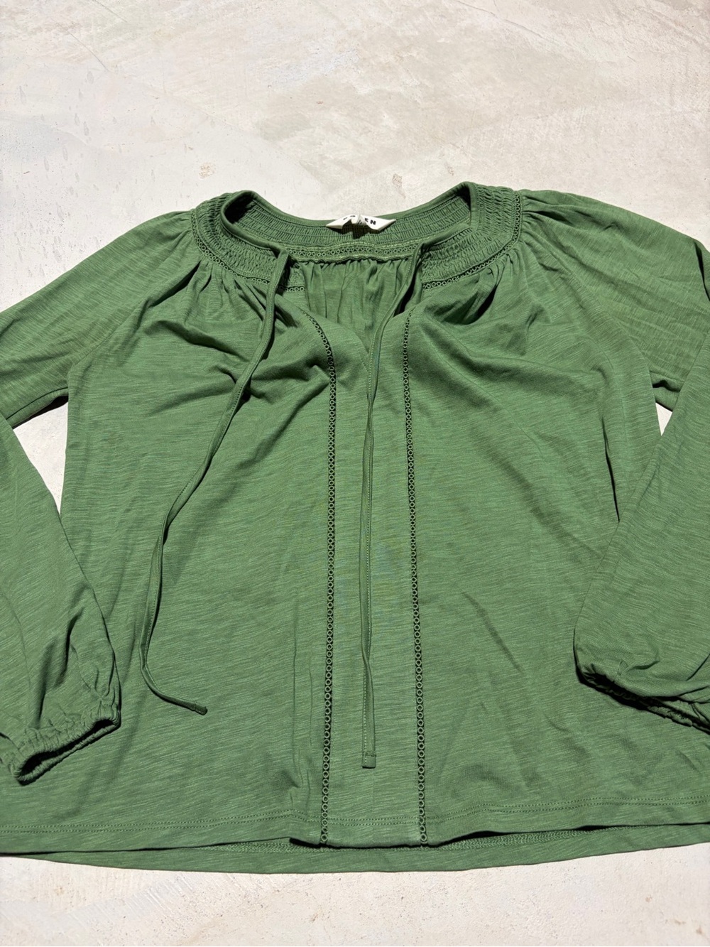 Boden Georgia smocked jersey top Women’s Green Peasant Blouse 4 - Picture 2 of 9
